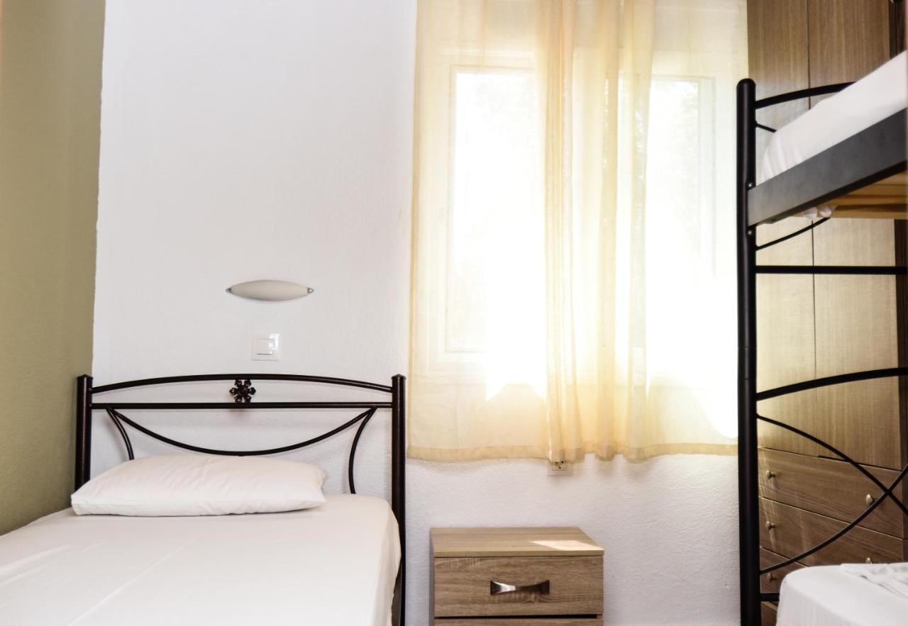 Anna Pousi Studios & Apartment Ormos Panagias Zewnętrze zdjęcie