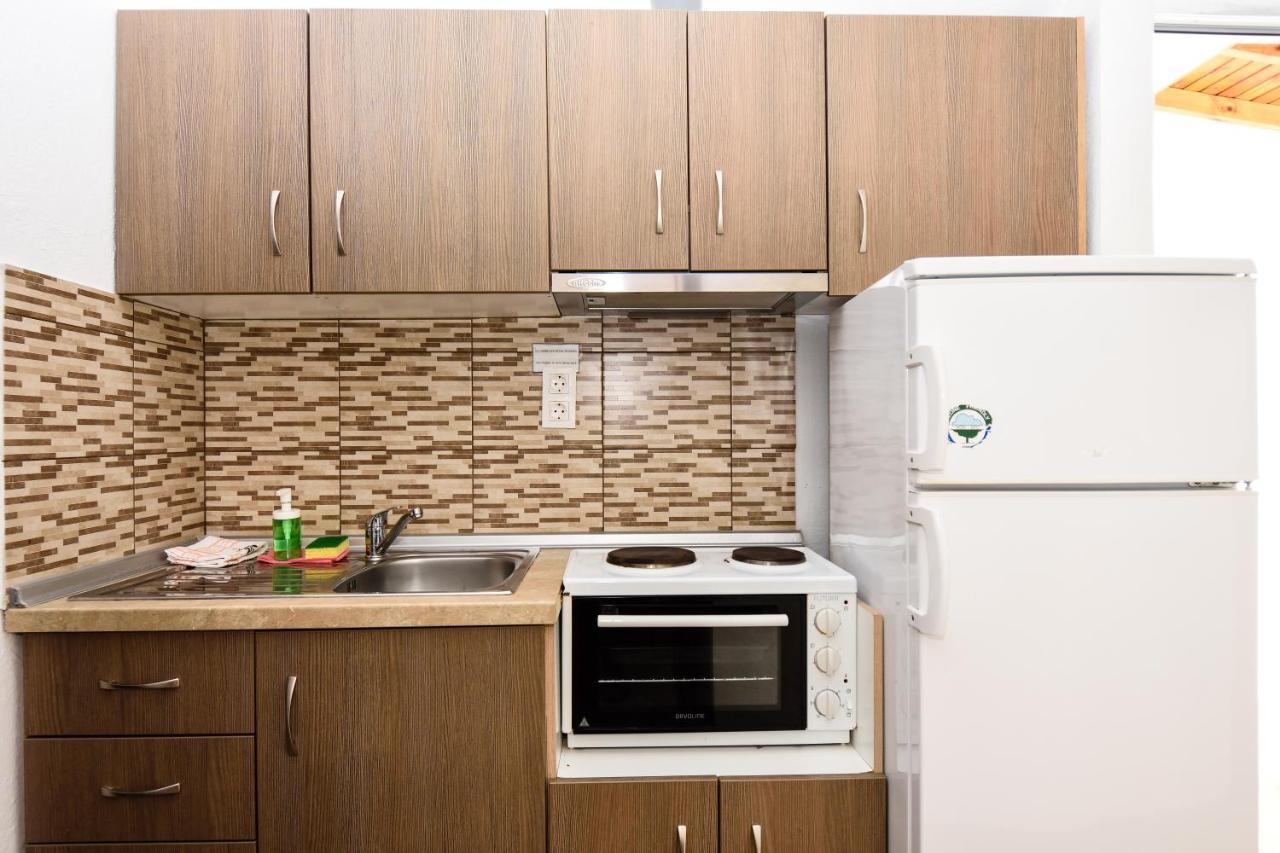 Anna Pousi Studios & Apartment Ormos Panagias Zewnętrze zdjęcie