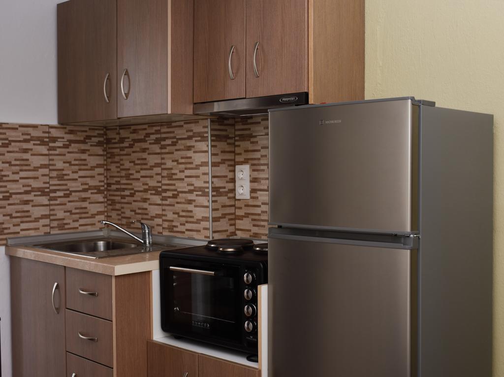 Anna Pousi Studios & Apartment Ormos Panagias Zewnętrze zdjęcie