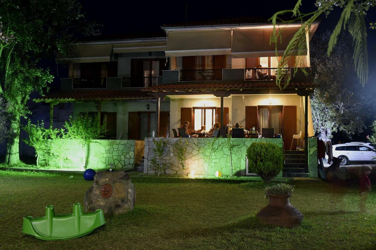 Anna Pousi Studios & Apartment Ormos Panagias Zewnętrze zdjęcie